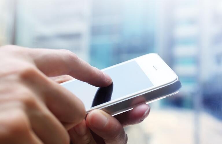 dialing on smartphone