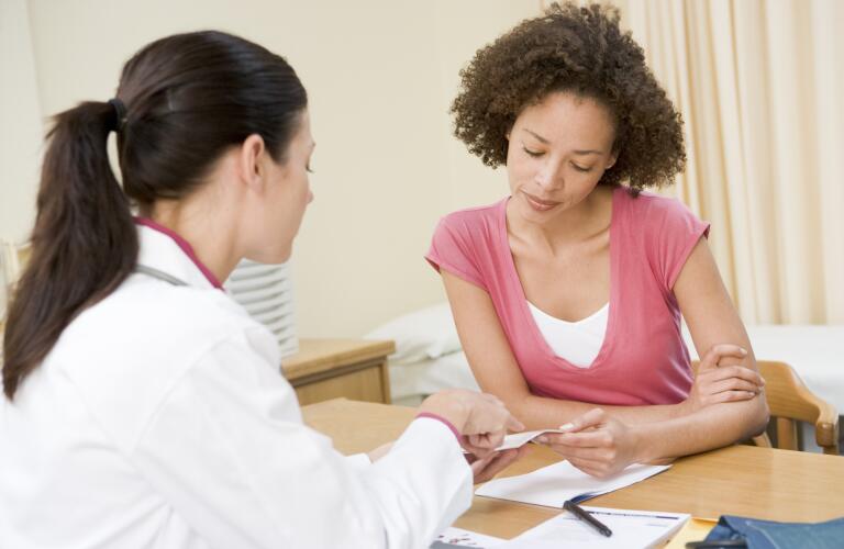 woman-in-doctors-office