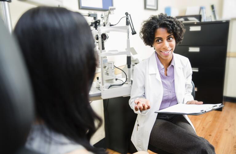 Annual eye exam by optometrist