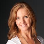 Dr. Lisa Staudt, DC