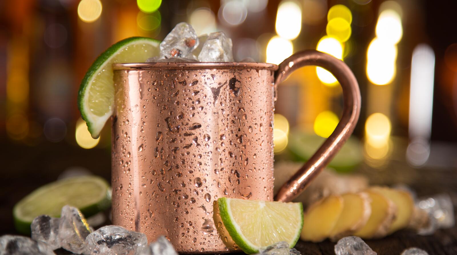 Christmas Cocktails 7 LowSugar Alcoholic Drinks