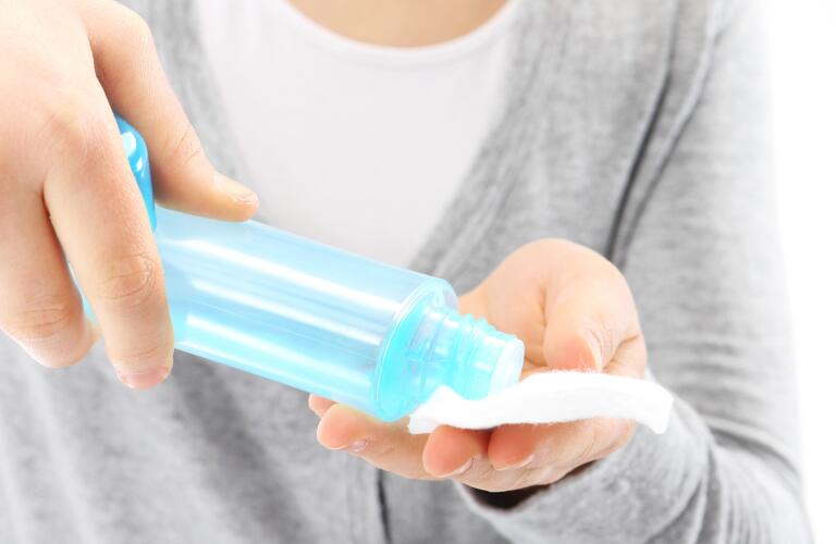 cotton-pads-and-peroxide