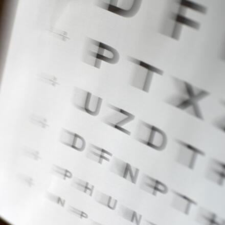 Know the warning signs of diabetic eye disease, especially since they can start before serious vision loss.