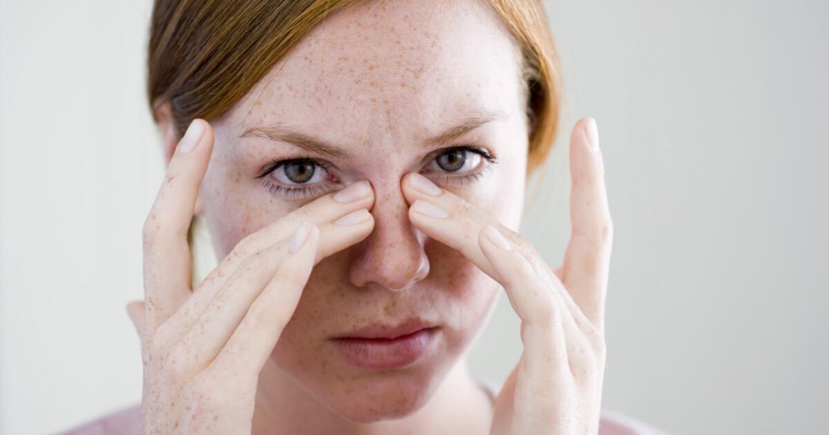 Nose Burning Sensation - Symptoms, Causes, Treatments