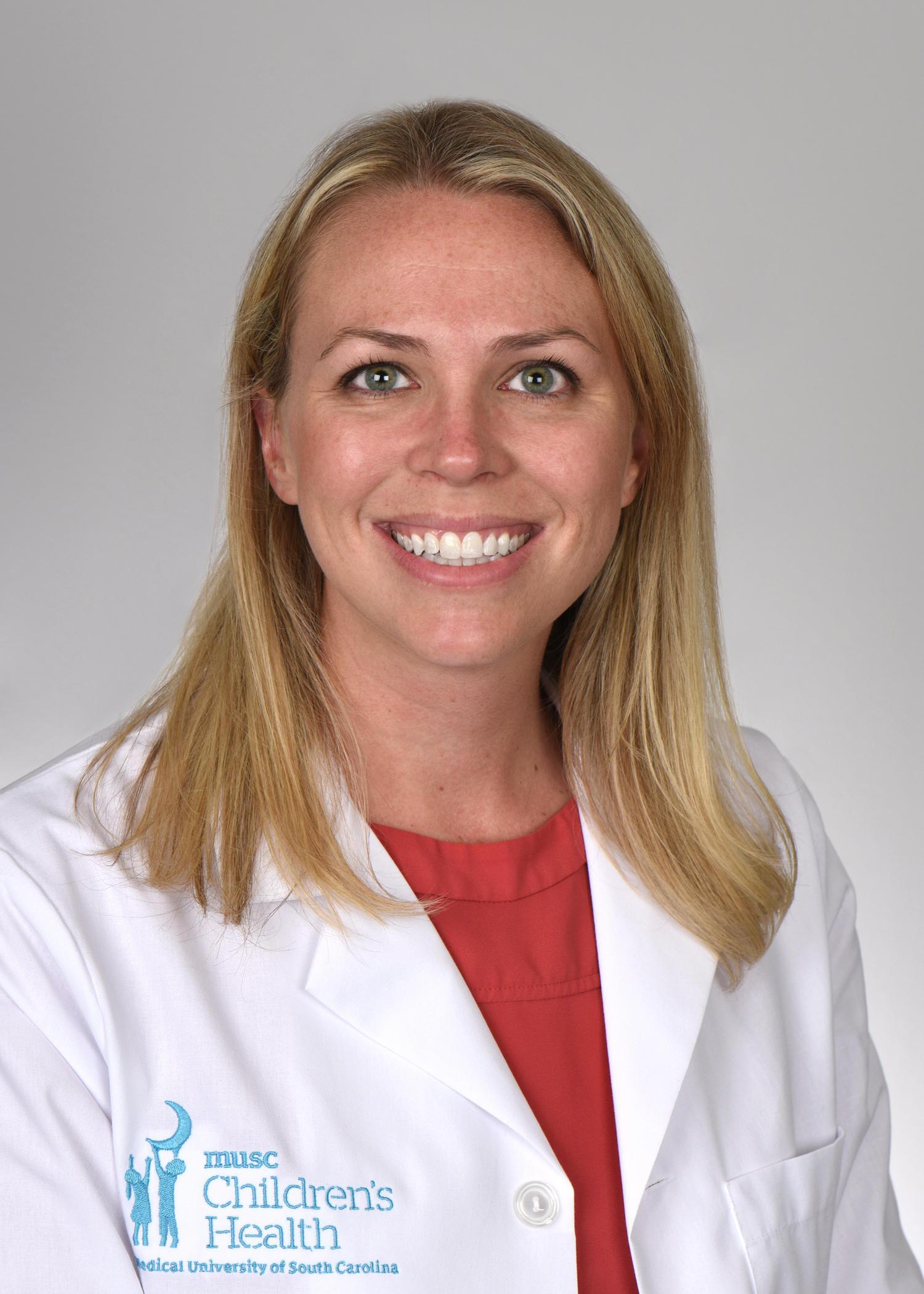 Dr. Elizabeth Emrath, MD Pediatric Critical Care Medicine Doctor