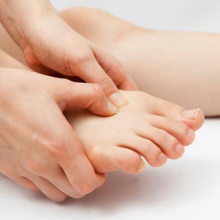 The longer you have diabetes, the more likely it is that you will develop foot pain.