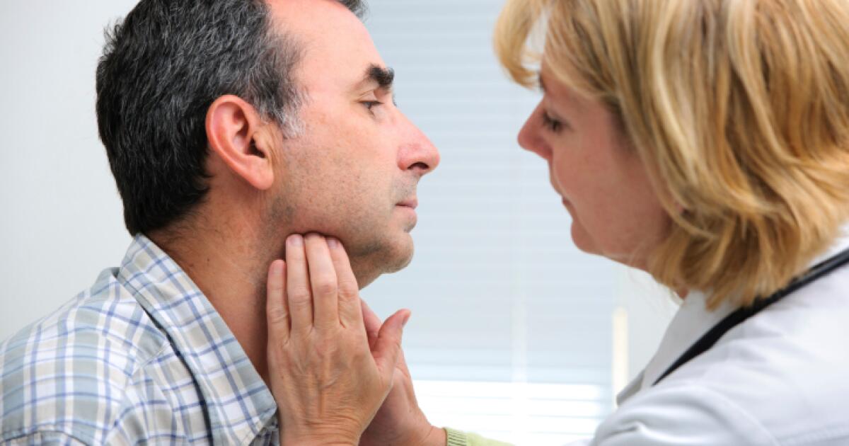Swollen Lymph Nodes in Your Neck or Groin: When to See a Doctor Swollen Lymph Nodes in Your Neck or Groin: When to See a Doctor