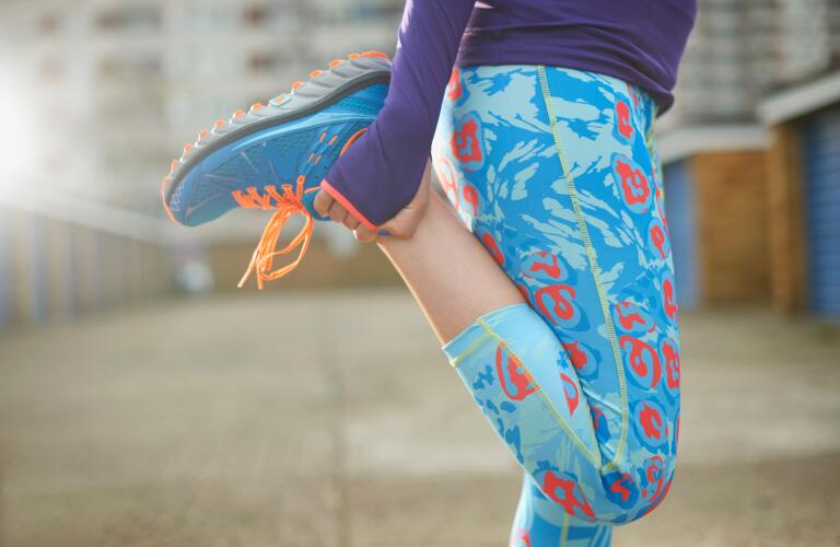 woman-stretching-leg