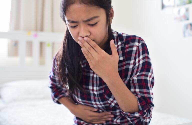 Baby & Toddler Throwing Up When to See a Pediatrician for Vomiting