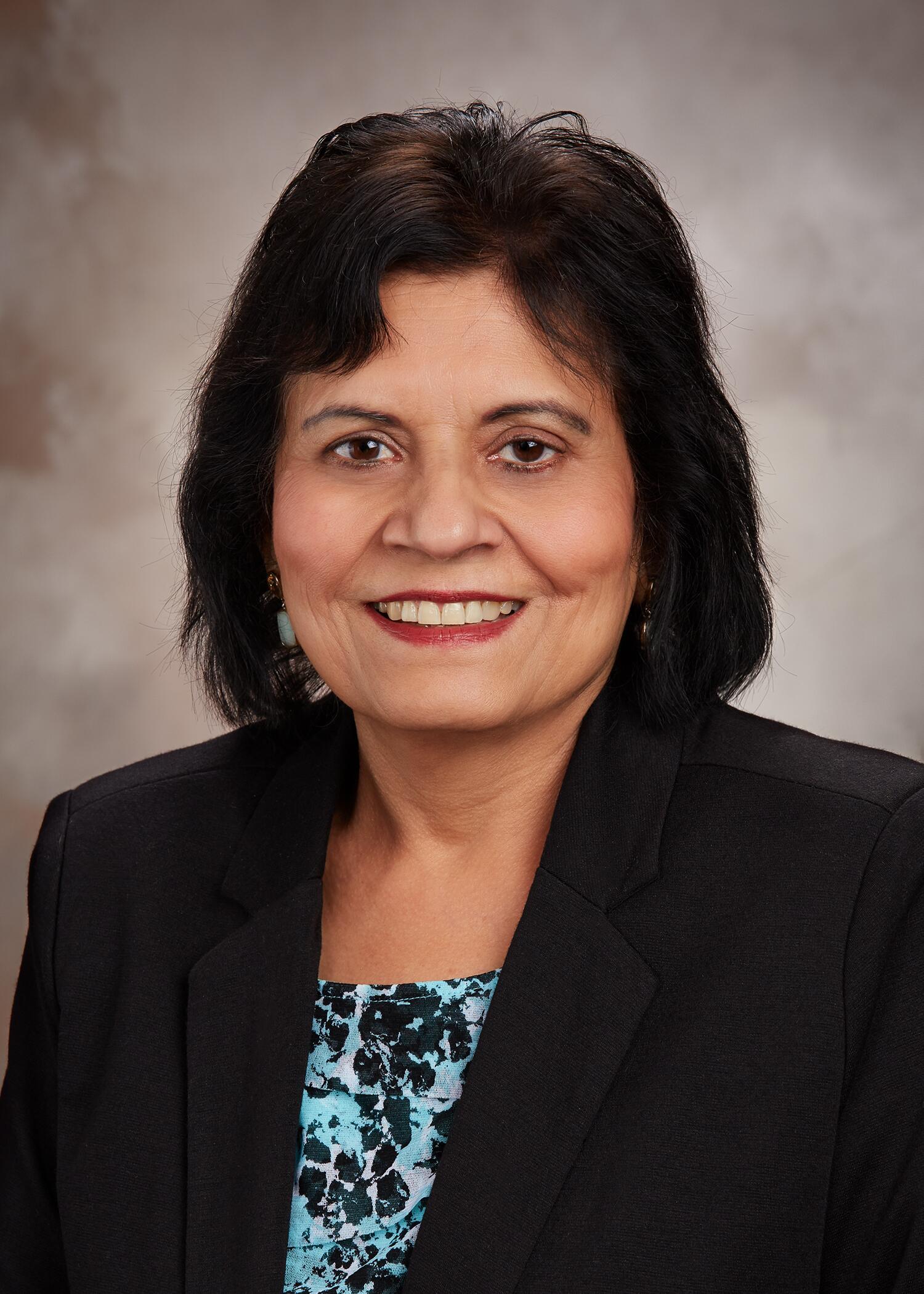 Dr. Ranju Wadhwa, MD Rheumatology in Port St Lucie, FL Healthline