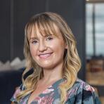 Dr. Kyra Munzenmaier, MD