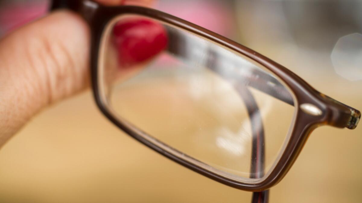 how to adjust bifocal glasses