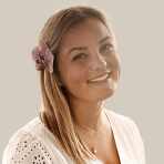 Dr. Chelsea Thomsen, MD