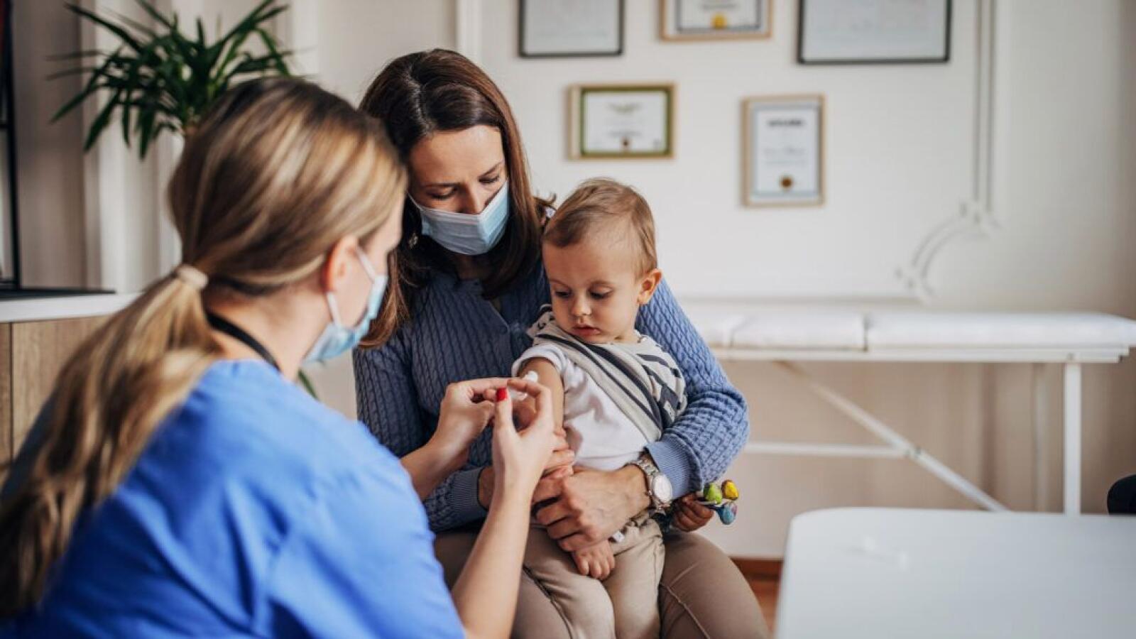 Doctors’ Tips on Educating Hesitant Parents About Measles Vaccine