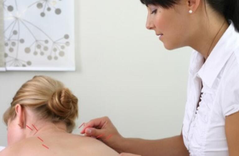 Acupuncture 461x260