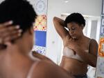 hg-breast-check-732x549-thumbnail.jpg