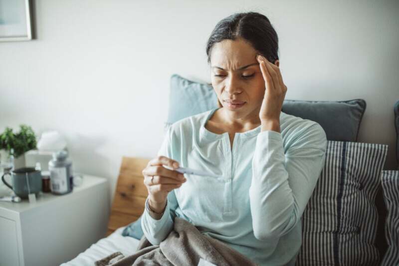 Dấu hiệu cúm thường gặp và những sai lầm khi tự điều trị 4 Respiratory Syncytial Virus, COVID-19, and the Flu