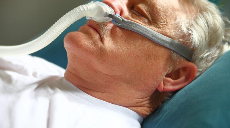 How to Use a CPAP Nasal Pillow Mask Properly? - MyCPAP