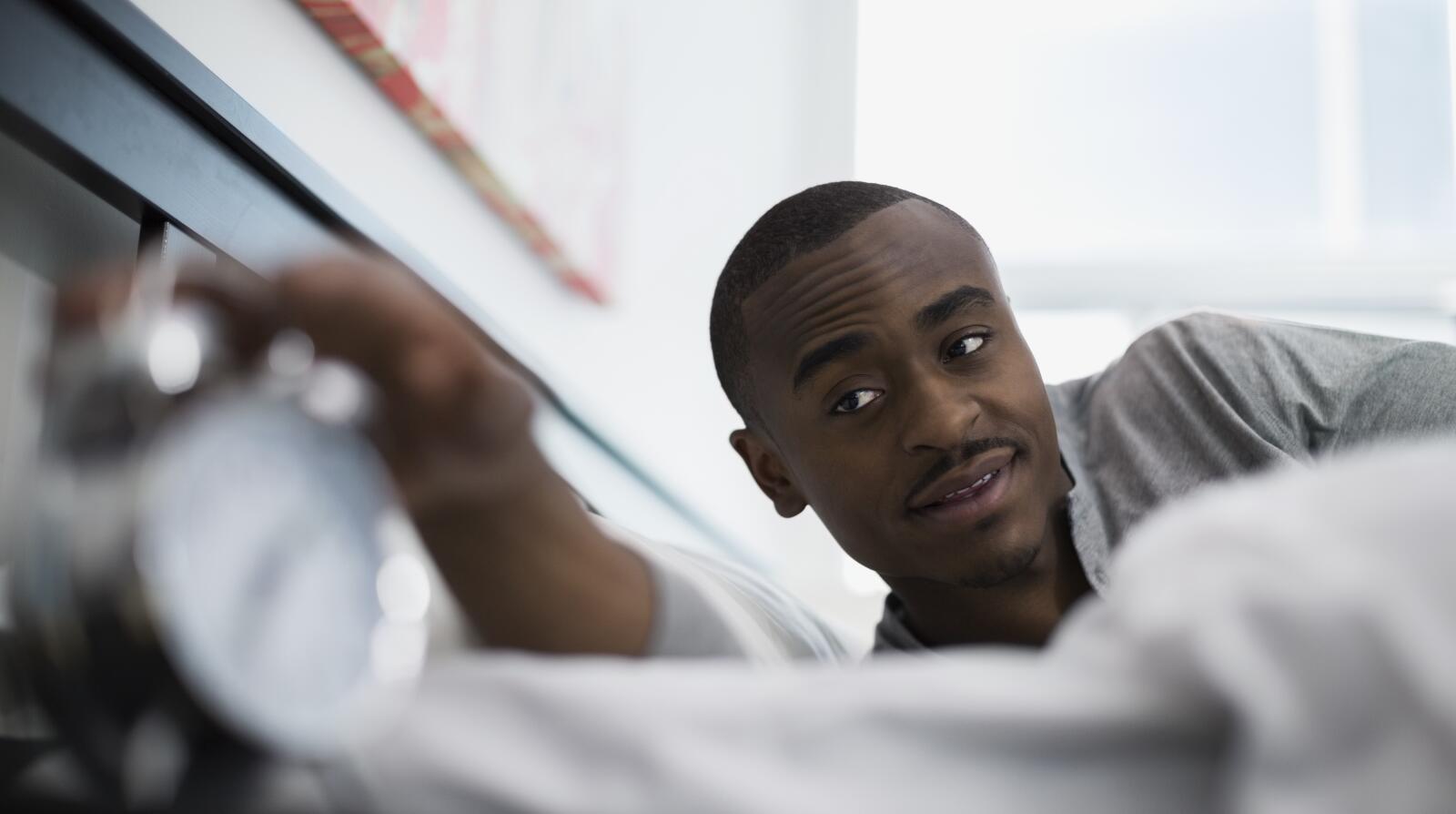 5 Signs It's Time to Upgrade Your Sleep Apnea Mask and Machine