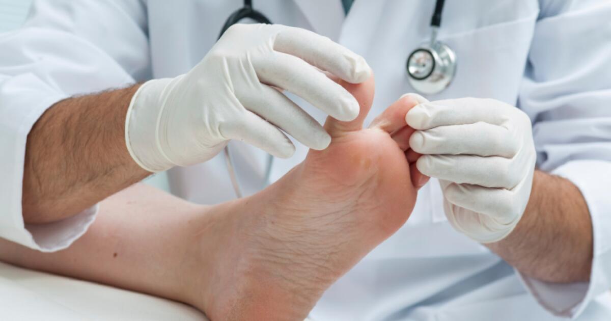 Toe Fire Toe Burning Sensation: Medical Causes and Related Symptoms