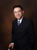 Image of Dr. Lynn