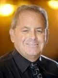 Image of Dr. Steinberg