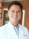 Image of Dr. Lester