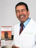 Image of Dr. de la Cruz