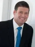 Image of Dr. Long