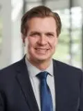 Image of Dr. Lindholm