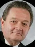 Image of Dr. Fielder