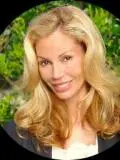 Image of Leslie Acoca